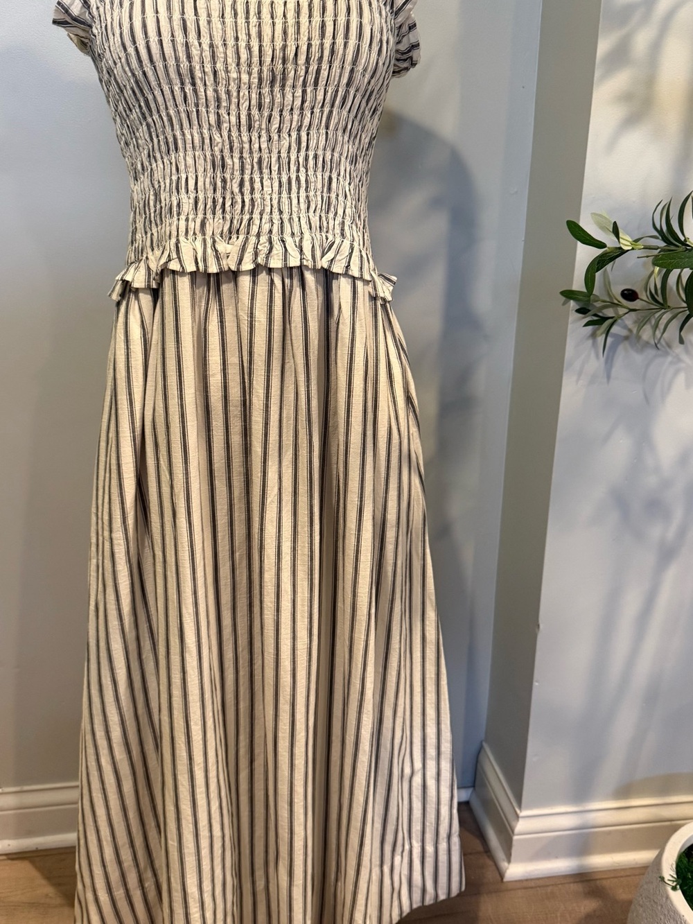 Universal Thread Striped Smocked Maxi Dress - White/Black